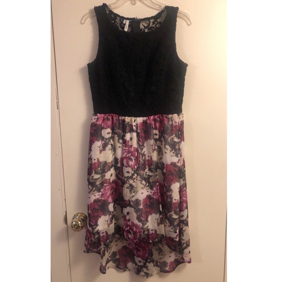 Floral and lace high-low dress - Picture 1 of 7